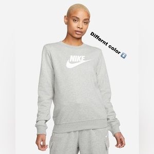 Nike crewneck